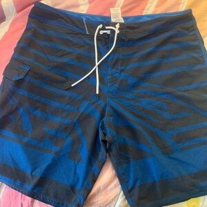 Oakley Men's Black and Blue Board Shorts